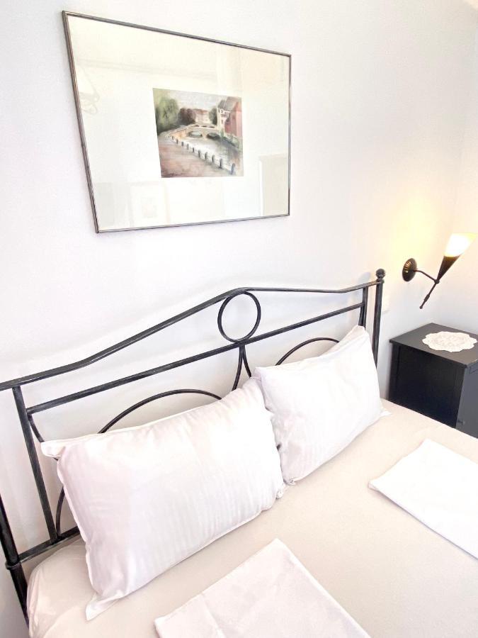 Guesthouse Gradina Loviste Ngoại thất bức ảnh